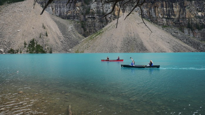 Moraine Lake Kanu