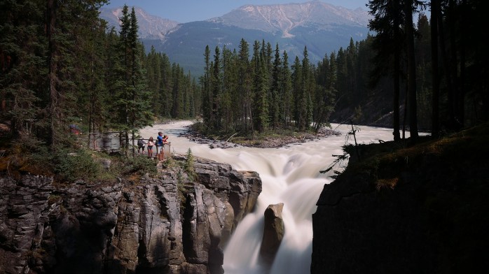 Sunwapta Falls
