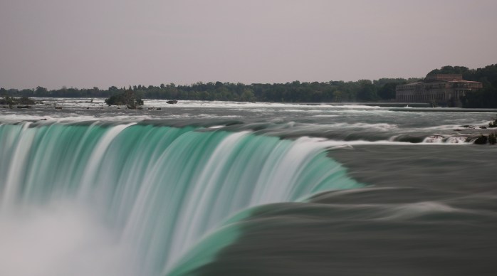 Niagara Falls close
